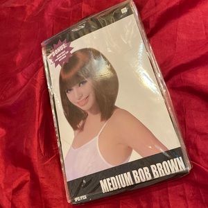 Wig Medium Bob New in packaging